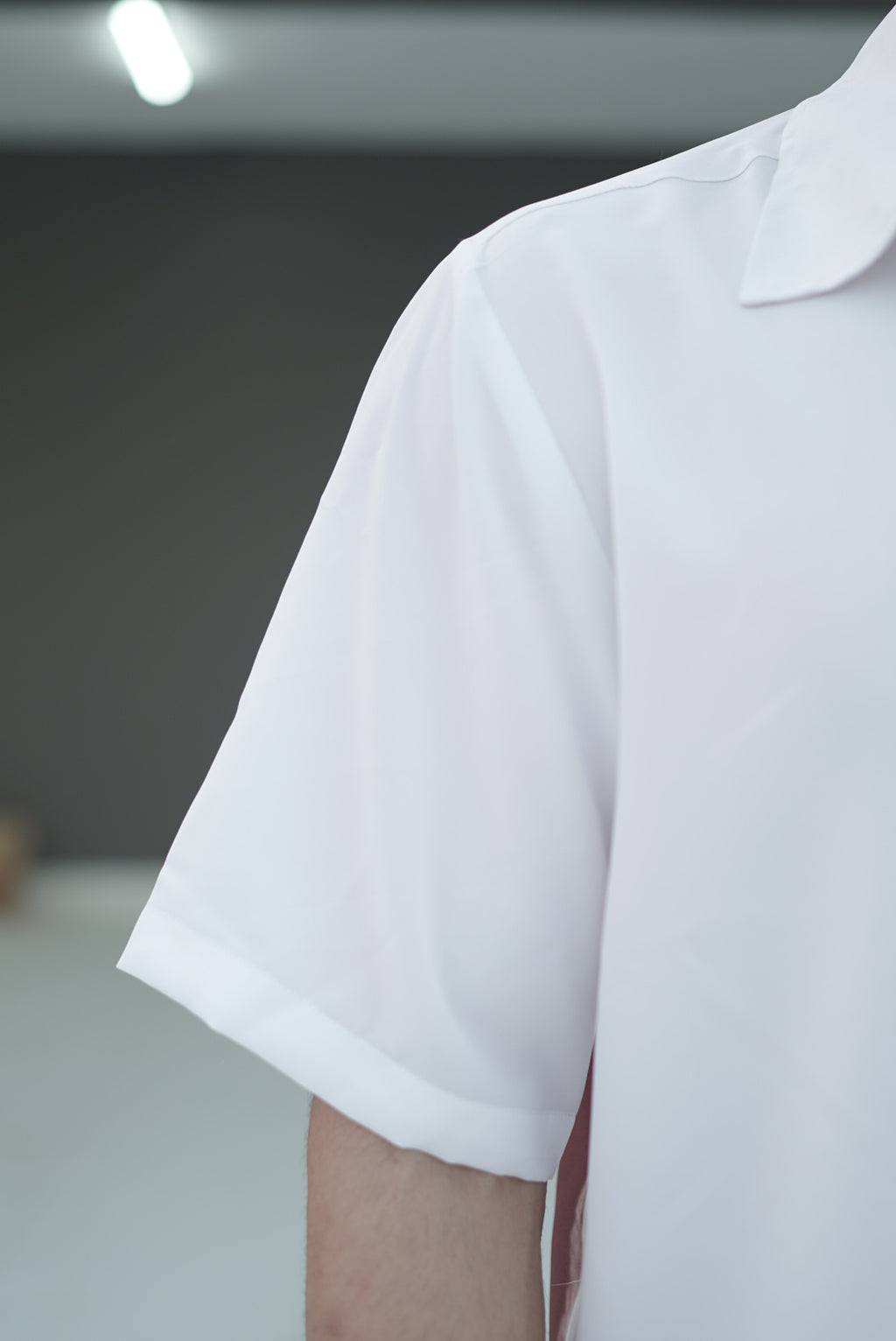 Maroon & White Full-Zipped Shirt